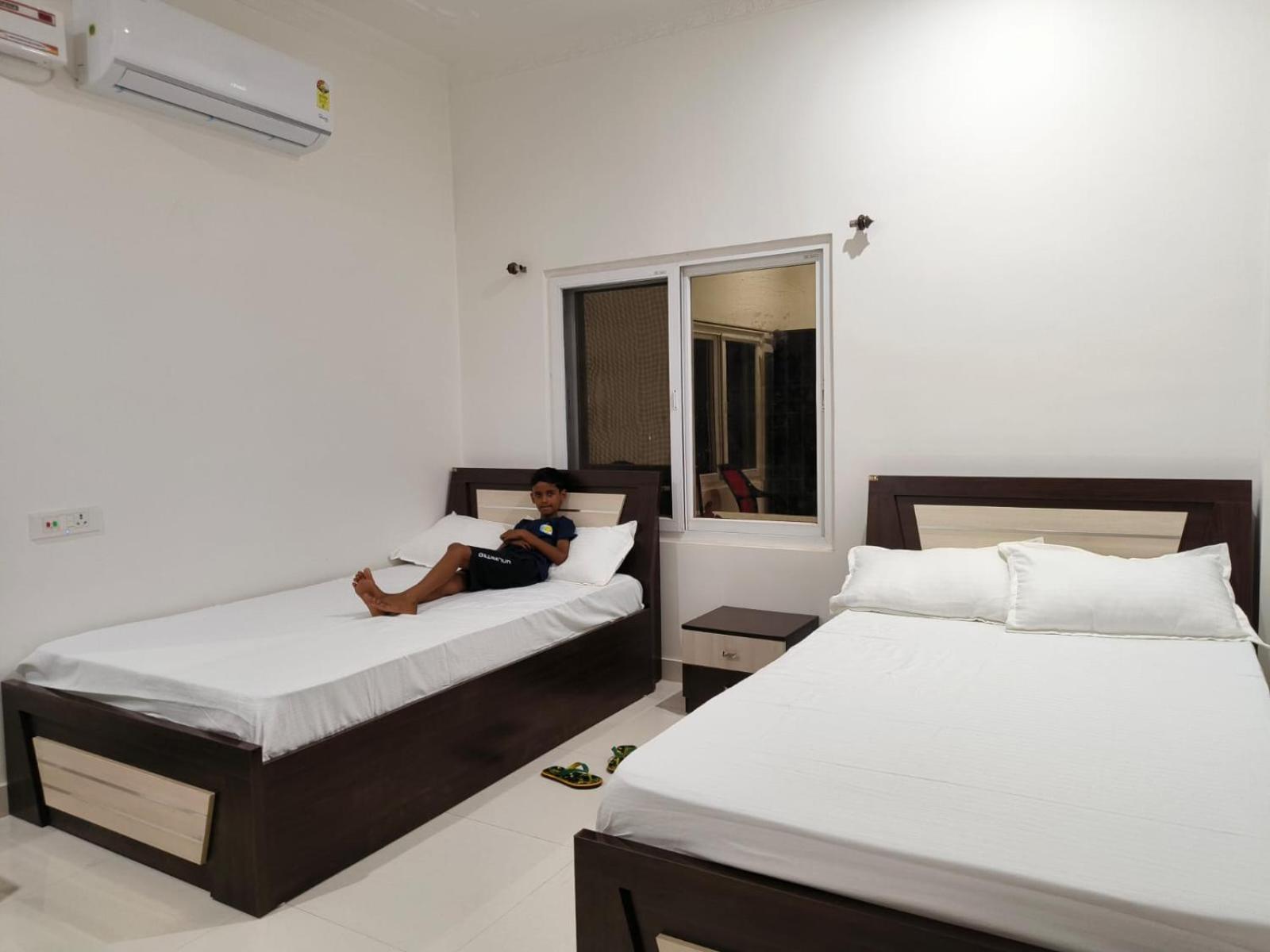 Villa Sri Ram Janki House à Gaya Extérieur photo